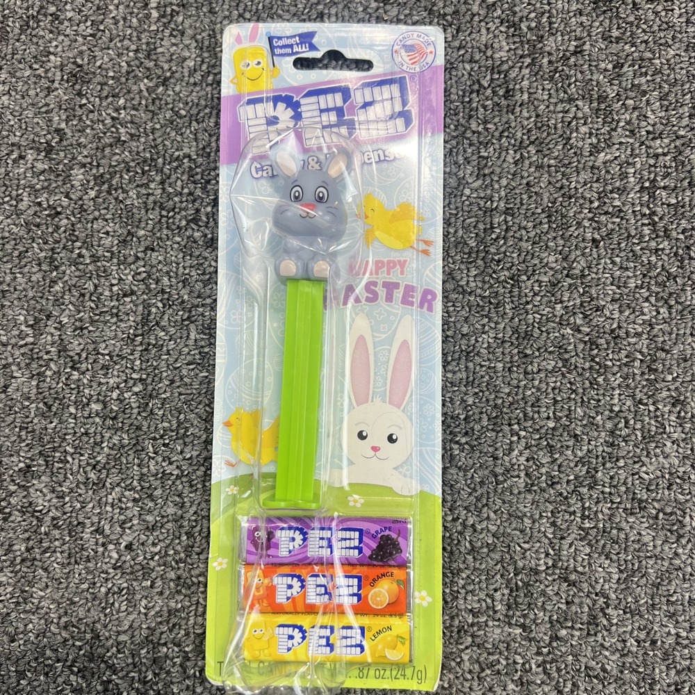 PEZ Happy Easter Sitting Bunny Candy Dispenser New Sealed Grey Rabbit Gift